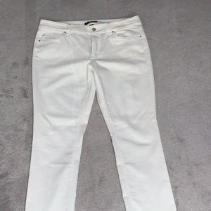 White Slim Ankle Jeans NWT